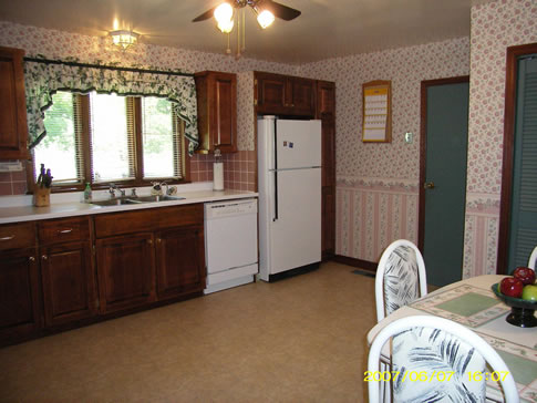 home staging kitchen before and after